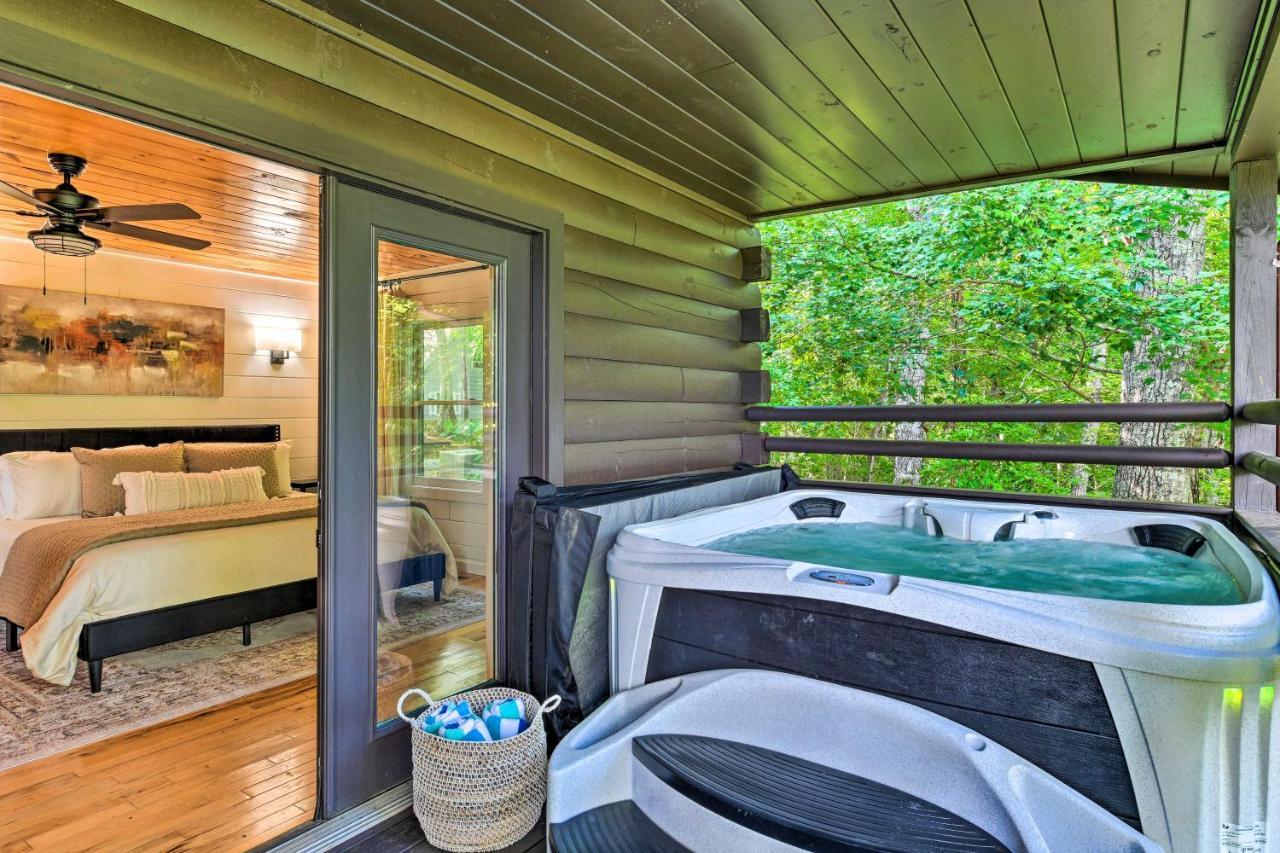 Mountain-View Bryson City Home With Hot Tub! Exterior photo
